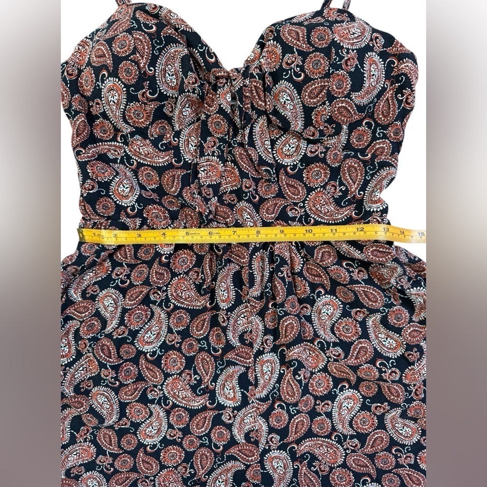 A U W Paisley Print jumpsuit romper wide Leg sz. M